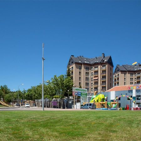 Apartamento Jaca Διαμέρισμα Εξωτερικό φωτογραφία